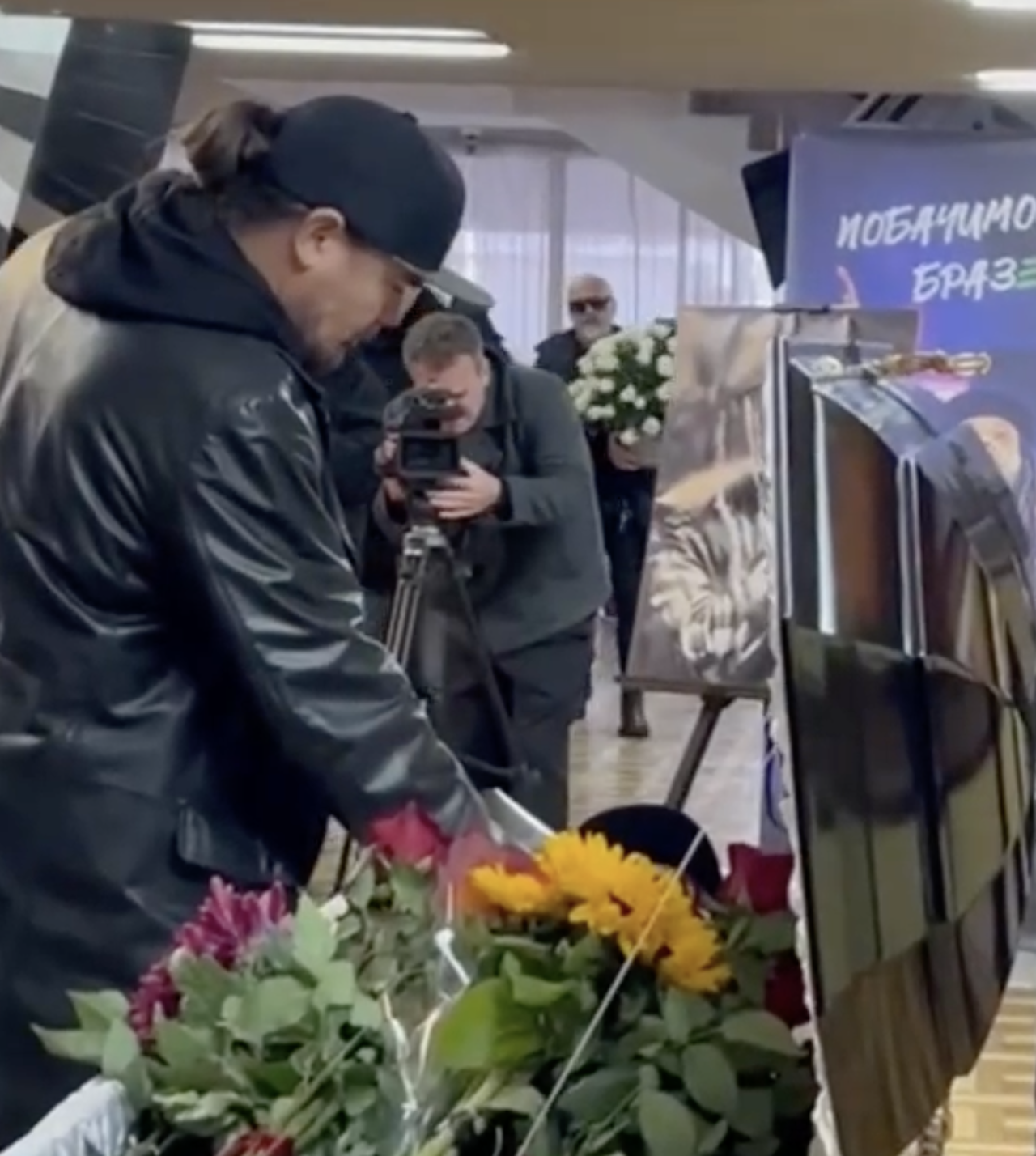 Прощання з Дизелем: де поховають музиканта з Green Grey та що про нього згадали зірки